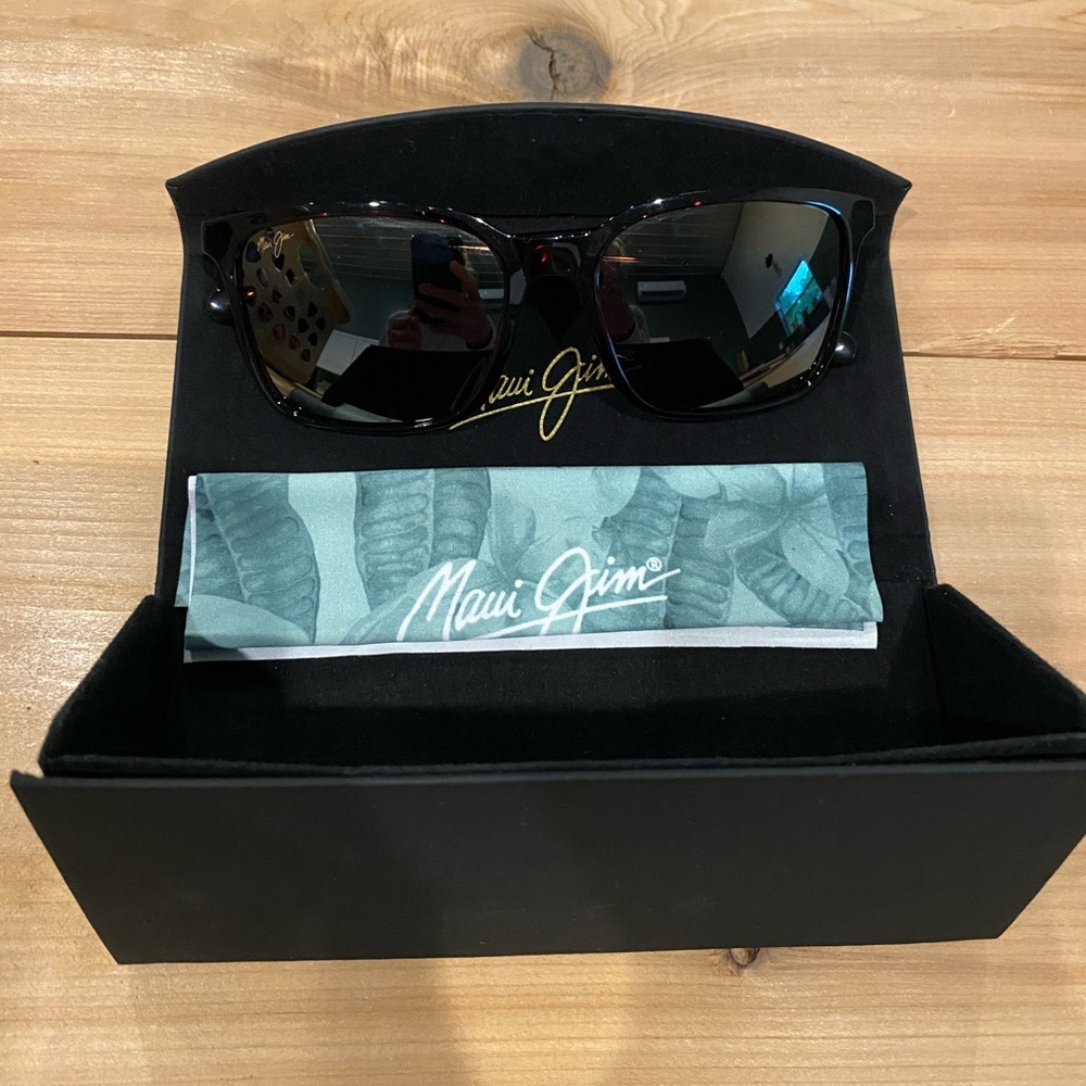 *NEW* Maui Jim Sunglasses (Unisex)